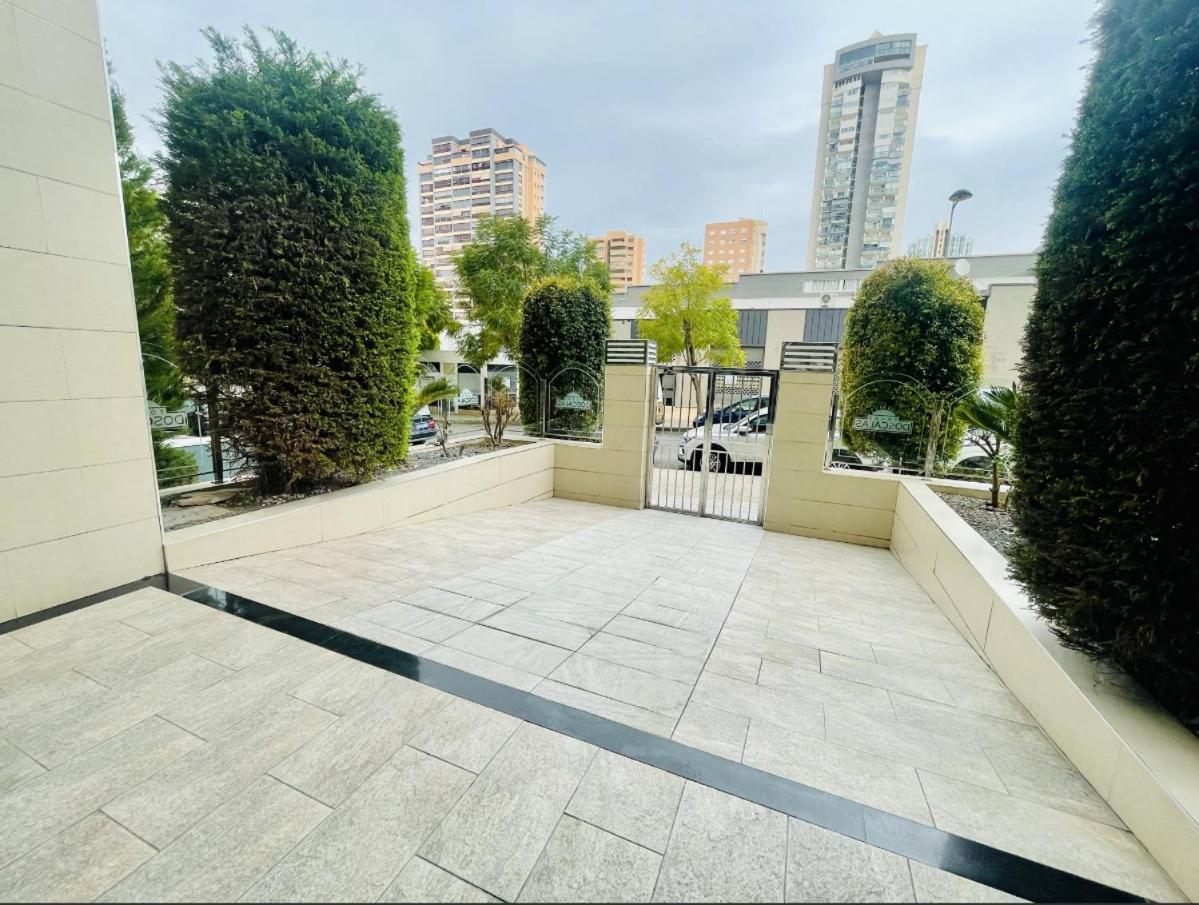 Apartamento Playa De Poniente Benidorm - Torre Dos Calas ภายนอก รูปภาพ