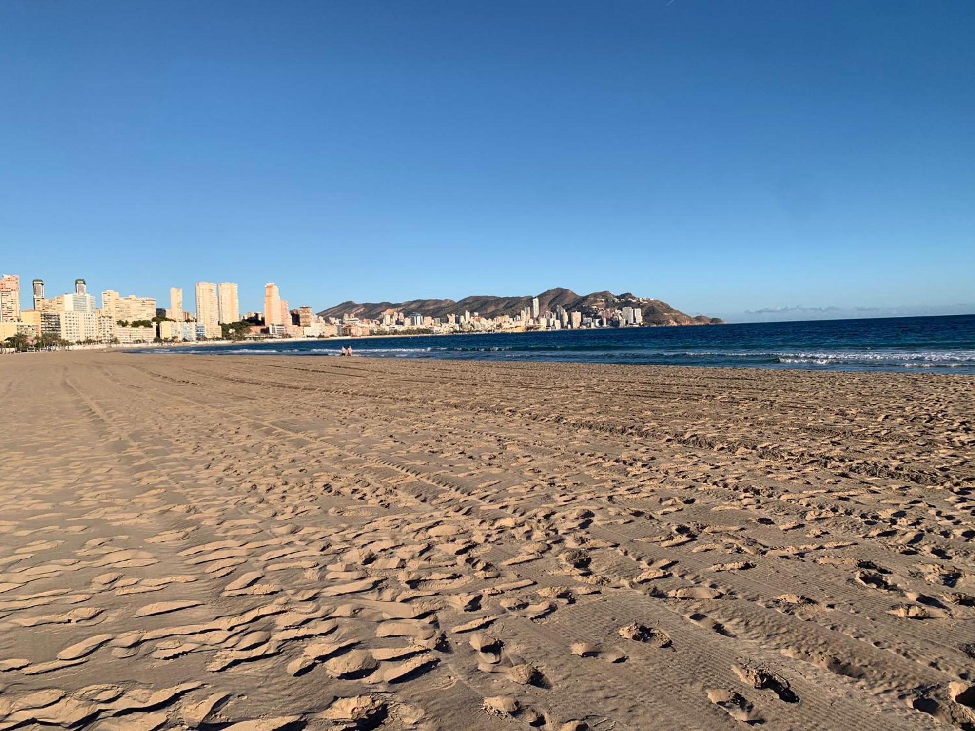 Apartamento Playa De Poniente Benidorm - Torre Dos Calas ภายนอก รูปภาพ